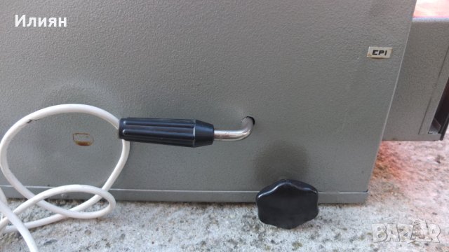 Прожекционен апарат , снимка 6 - Антикварни и старинни предмети - 31380454