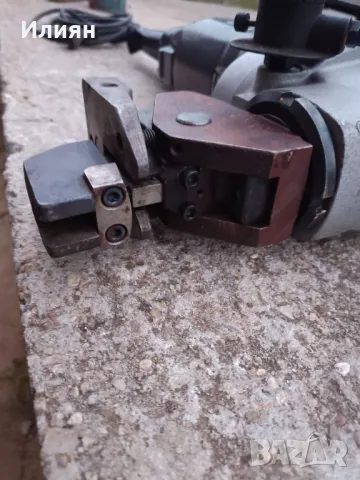 Електрическа ножица за ламарина , снимка 5 - Други инструменти - 47782170