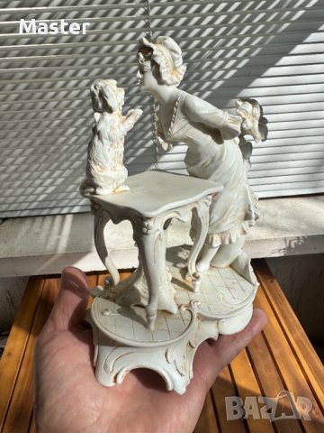 Порцеланова сцена от 20-ти век Бисквит "Дамата с кученцето", снимка 10 - Антикварни и старинни предмети - 44434408