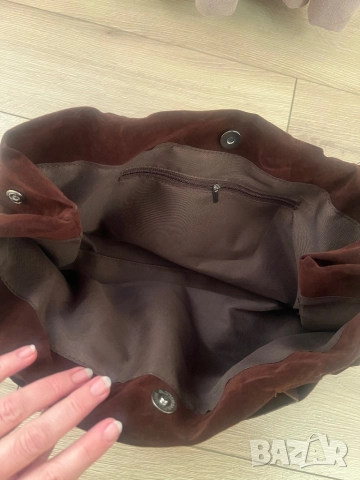 Кафява чанта, снимка 3 - Чанти - 52791387