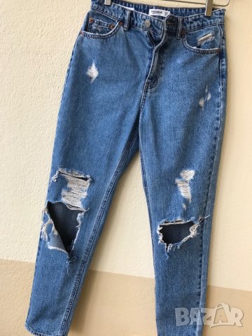 Дамски дънки PUL&BEAR с накъсани крачоли