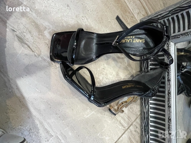 Чанта guess в розово 