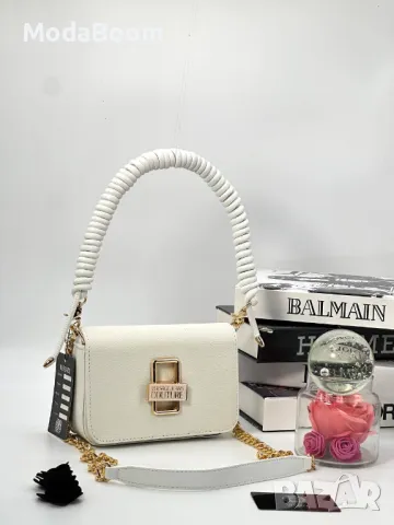 Versace дамски чанти Различни цветове , снимка 9 - Чанти - 48881048