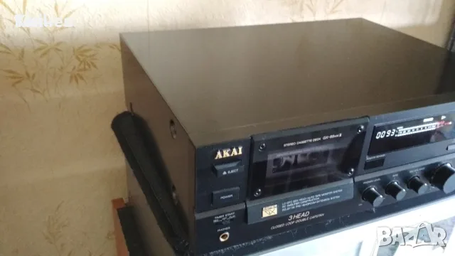 Триглав касетен дек Akai GX-65Mk2, снимка 2 - Декове - 55769484
