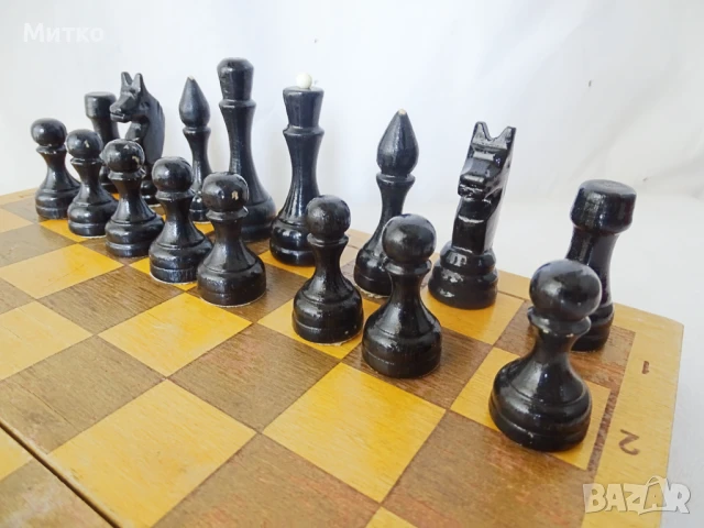 Стар дървен шах в пълен коплект, снимка 14 - Шах и табла - 51294246