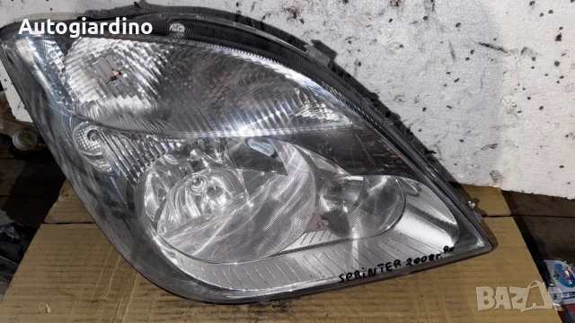 Оригинални Фарове зa Mercedes Sprinter -  A9068200261 / 1EB247012-02