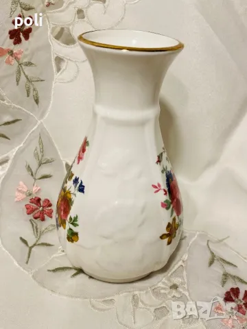 порцеланова ваза, снимка 4 - Вази - 48963428