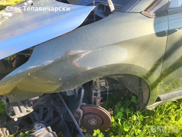 Продавам ляв калник за ситроен ц4 2006г.