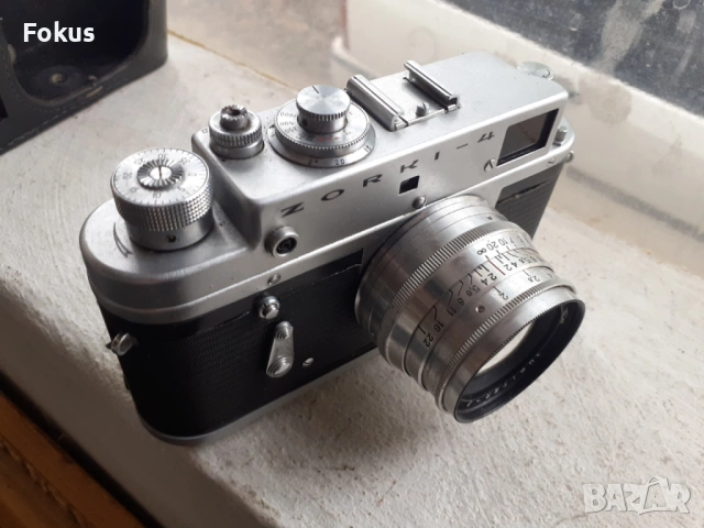 Механичен лентов съветски фотоапарат Зоркий 4, снимка 4 - Антикварни и старинни предмети - 53367660