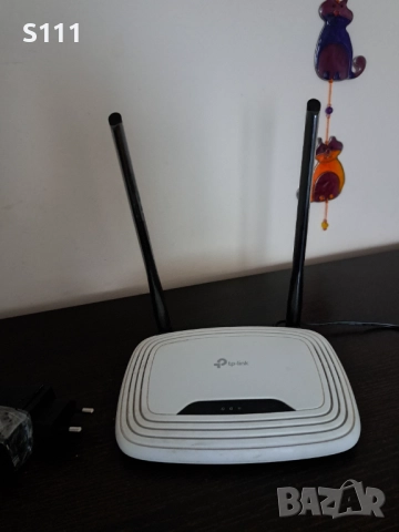 Безжичен рутер TP-Link TL-WR841N - 300 Mbps