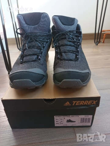 Оригинални мъжки обувки ADIDAS TERREX, UK-10, US-10 1/2, F-44 2/3, снимка 3 - Ежедневни обувки - 52401811