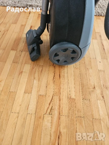 Прахосмукачка PHILIPS , снимка 10 - Прахосмукачки - 50238015