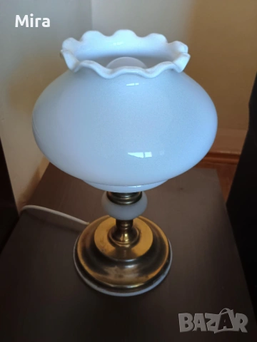 Лампа, снимка 2 - Настолни лампи - 53131421