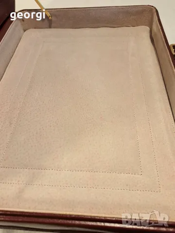 кожено бизнес куфарче Crown's club   1/3, снимка 13 - Куфари - 48258603