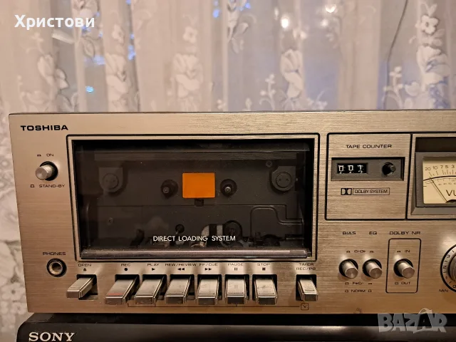 Продавам оригинален касетен дек Toshiba PC - X 10