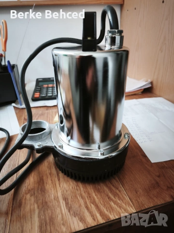 Потопяема помпа 12V, снимка 2 - Водни помпи - 54337460