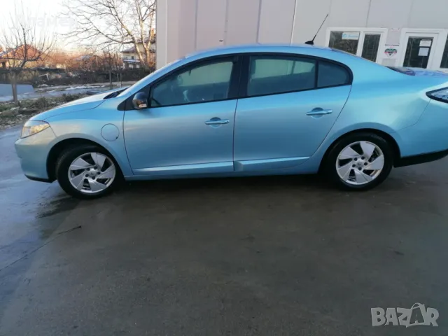 Renault Fluence ZE, снимка 8 - Автомобили и джипове - 46320394