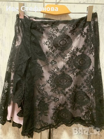 Дантелена официална вечерна черна пола с розова подплата 