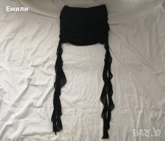 MISSGUIDED нова къса дамска пола с волани и цвете р-р L (EU 40), елегантна и секси, снимка 5 - Поли - 51191716