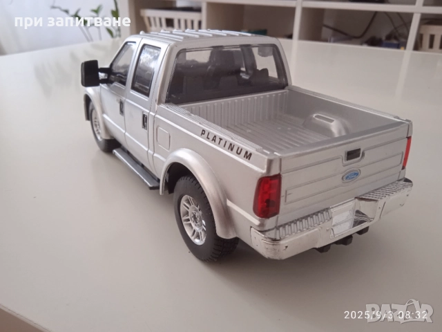 Играчка пикап Ford F-350 super duty platinum, 21 см., снимка 3 - Колекции - 51587311