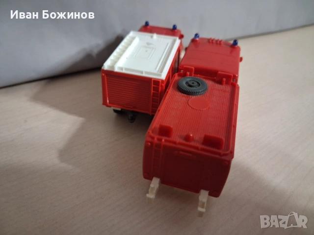 Пожарни камиончета,1:87 Wiking., снимка 4 - Колекции - 53102199