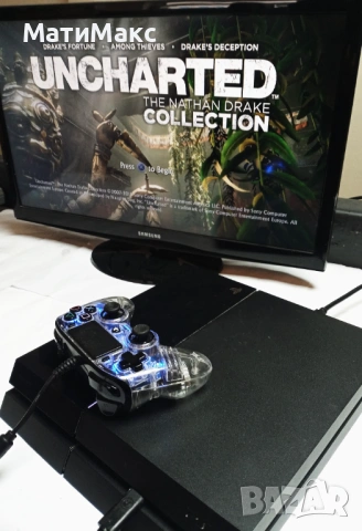 PlayStation 4 с контролер и игри