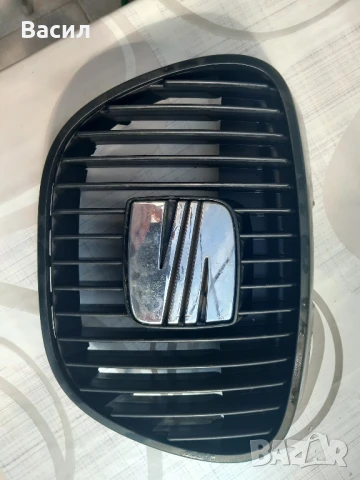 Емблема и решетка за Сеат Ибиза 2002/2008, оригинална 