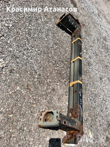 Основа предна броня За Тойота Авенсис T27. 2009-2015г, снимка 4 - Части - 51009685