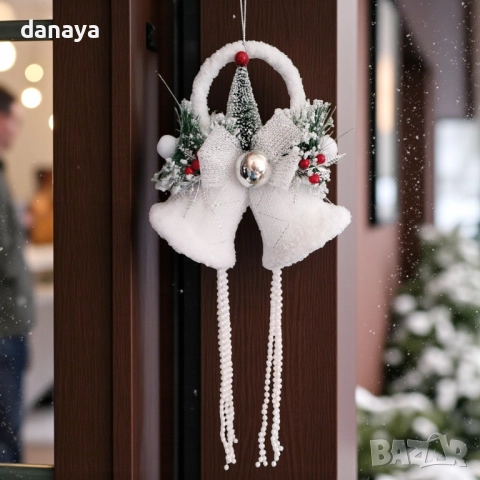 6248 Луксозни коледни камбанки с панделка, червени плодчета и перлени ресни, 50 см, снимка 4 - Декорация за дома - 52087083