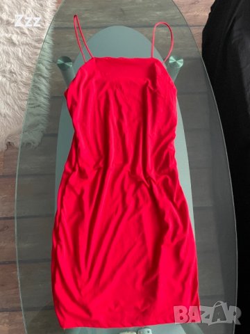 Дамска червена рокля, снимка 1 - Рокли - 37684607