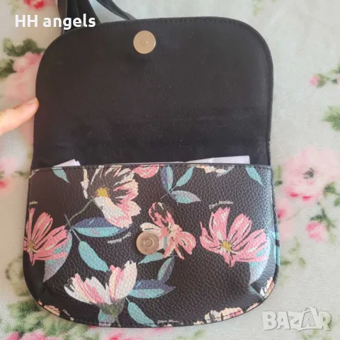 Steve Madden нова чанта с флорални мотиви, снимка 3 - Чанти - 49418262