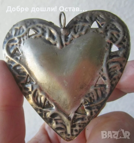 Няколко различни: Свещник с ангел, метал, сърце посребрена висулка, лампа Аладин, снимка 6 - Статуетки - 46020043