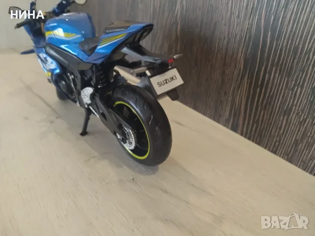 Метален мотор Suzuki GSX -R1000 !!!, снимка 5 - Колекции - 56294992