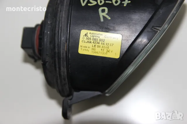 Десен халоген Volvo V50 facelift (2007-2012г.) десен фар за мъгла / 0 305 085 002 / 0305085002, снимка 4 - Части - 47328065
