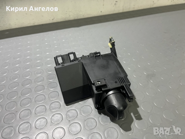 Ключа на фаровете за Mercedes E-class W210 