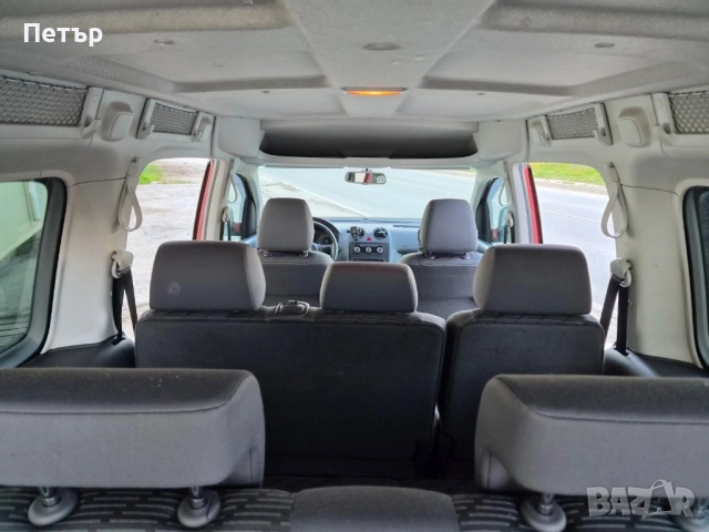 VW Caddy MAXI, снимка 12 - Автомобили и джипове - 54361593