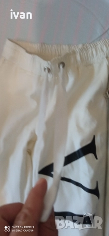 оригинален дамски панталон Valentino , снимка 14 - Панталони - 51736218