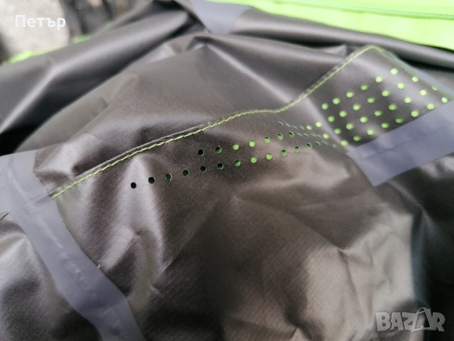 Продавам чисто ново зелено дамско яке с висока водоустойчивост - мембрана Arc'teryx , снимка 14 - Якета - 51170622