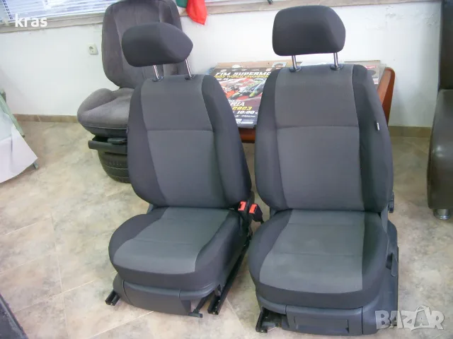 Седалки за VW Кади 2K0 881 105 G