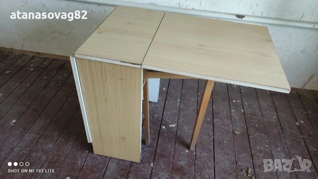 Сгъваема помощна маса, снимка 2 - Маси - 54007589
