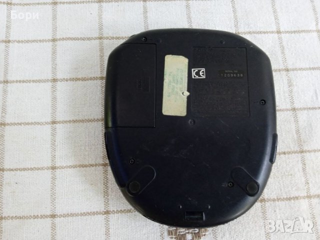 SONY D 151 discman, снимка 6 - Плейъри, домашно кино, прожектори - 37509783