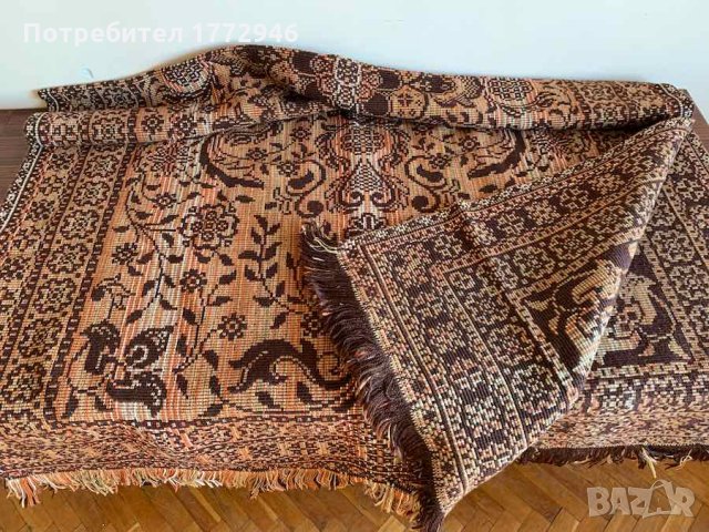 Домашно тъкан двулицев жакардов килим 1,35 /2,50 м, като нов, снимка 4 - Килими - 22796317