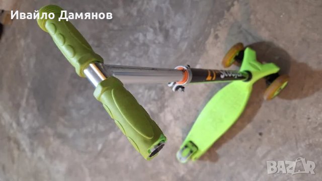 Тротинетка 21st scooter със Светещи гуми. Максимална 60кг, снимка 8 - Скутери и тротинетки - 47646460