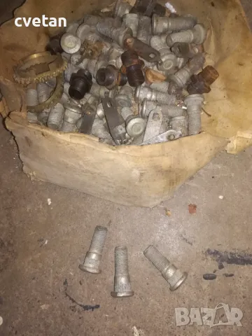 Болт главина 