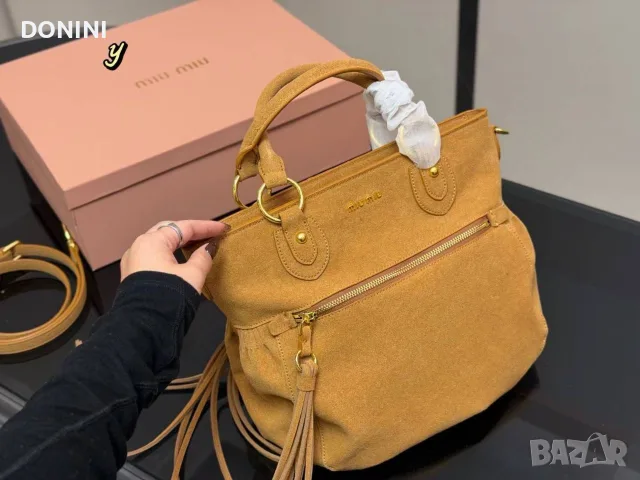Miu Miu Belair Дамска чанта, кожа, снимка 7 - Чанти - 55975145