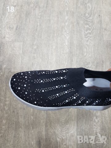 Обувки, снимка 4 - Дамски ежедневни обувки - 40513217