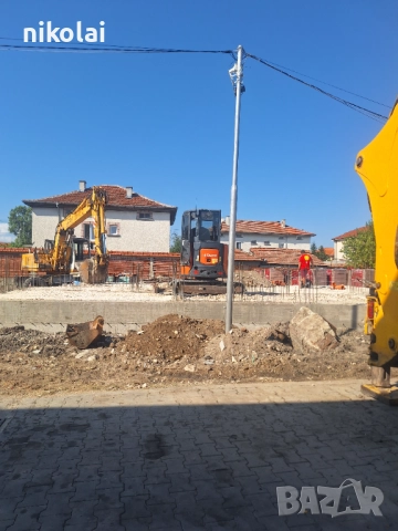 Услуги с багери чук за разбиване на бетони, снимка 3 - Кърти, чисти, извозва - 51813881