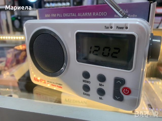 Малко Радио на Ток и на Батерии / Джобно радио / Радио-часовник, снимка 3 - Радиокасетофони, транзистори - 51091929