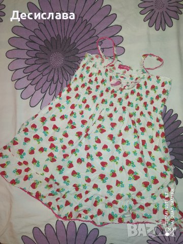 Лятна рокля ягодки р.104, снимка 1