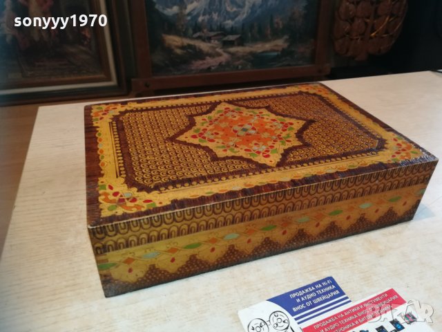 голяма стара дървена кутия 0511201307